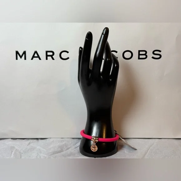 Marc Jacobs Pink and Gold Elegant Bracelet - Picture 2 of 4